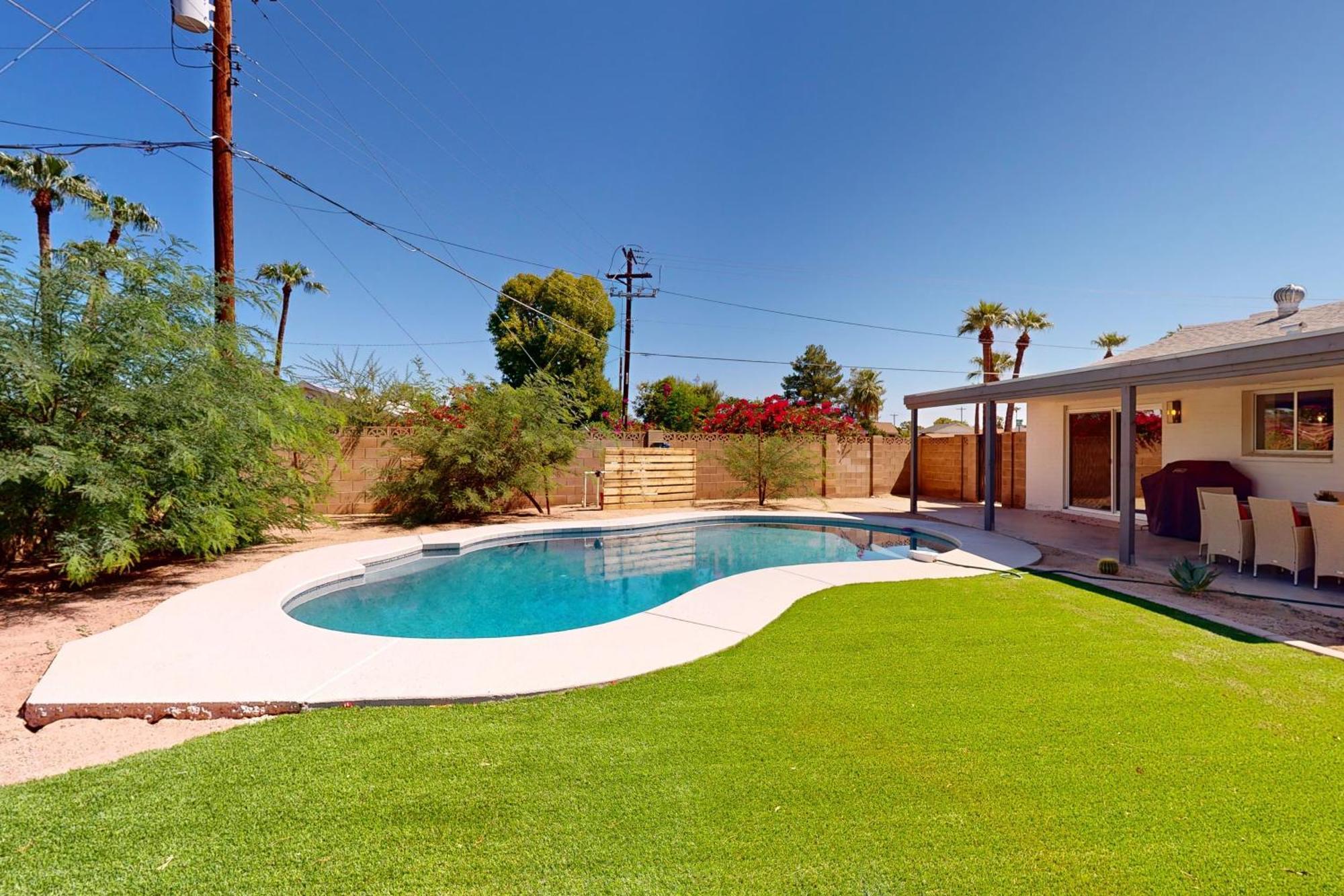 Chic Desert Retreat Villa Scottsdale Exterior photo